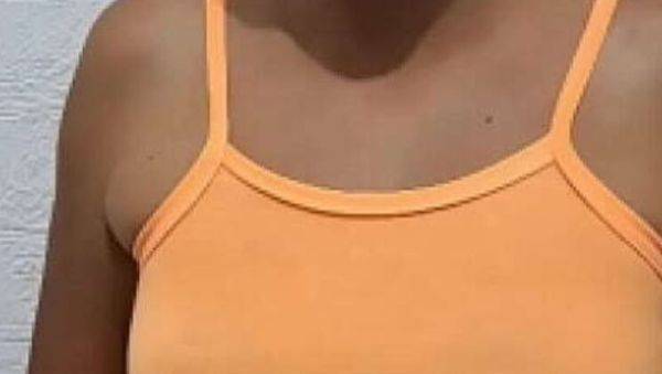 Enjoy watching this uncut scene of : Hot Latina Teen Anniejarochita Welcomes New Neighbor Jose Luis Flores with Blowjob & Cumshot