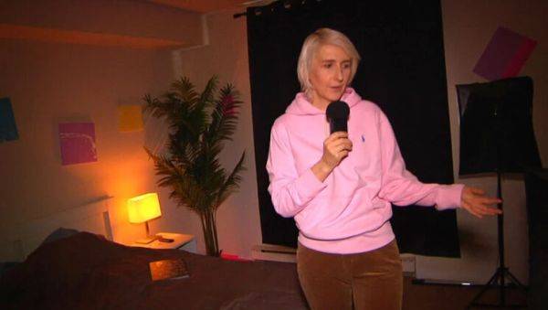 Watch this uncut movie : Blonde MILF Home Tour Turns Into Rough Sex & Real Orgasm