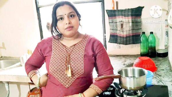 Enjoy watching the hardcore movie of : Desi Indian Aunty Fucks Neighbor Boy in Kitchen - Hardcore Homemade Sex