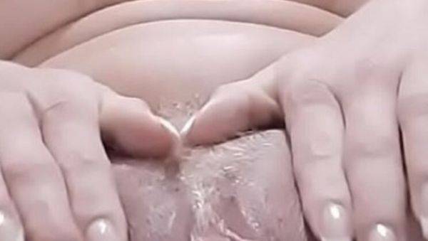 Watch complete movie called : Hot Latina Amateur Daniela Matarazzo Gets Creamy in Chair