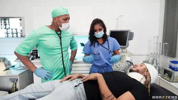 View this uncut video titled : Nurse Ryan Reid sucks big cock and takes cumshot - Brazzers HD