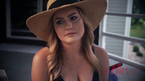 Watch this uncensored clip of : Insomniac - Daydream - Britney Light