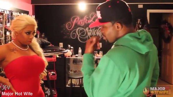 Watch uncut scene : Luscious Kisses - Hardcore Facial