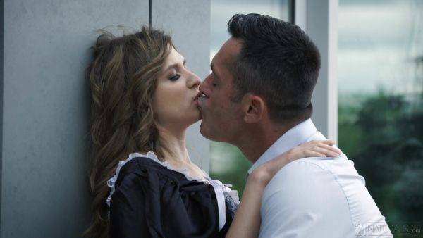 Stream the HD movie titled : Amateur maid fucked in the ass and jizzed hard