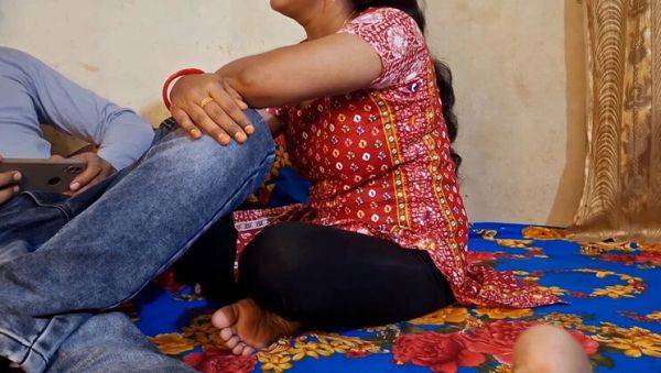 Play the hardcore clip : Desi Indian Village Girl Hardcore Fuck - Doggy Style & Blowjob - 18 Year Old Babe