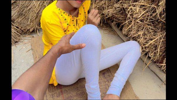 View uncut movie of : Desi village girl with tight pussy outdoor sex with Rohit Roy - HD Indian teen fuck