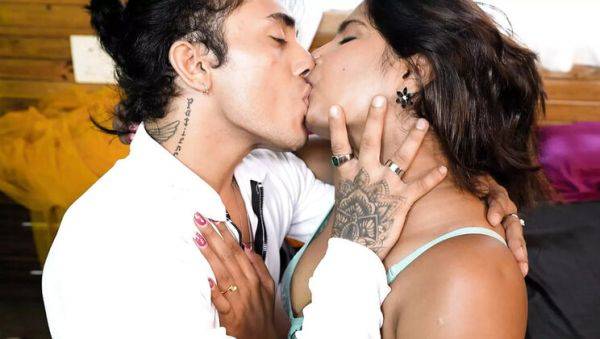 Stream full movie named : Hot Desi Wife Aaka Gets Dirty on Haldi Night - Blowjob & Rough Sex