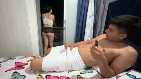 View this uncut video : Big Ass Latina Stepsister Sneaks In For Hardcore Balcony Fuck - ManuelaAlvarez