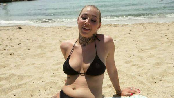 View full video named : Blonde Babe Queen Hailey Takes Two Cocks After the Club - Anal & Cumshot