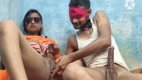 Watch the complete video named : Devar Bhabhi And Hindi Sex In Indian Video Xhamaster
