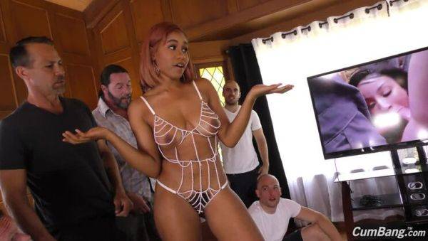 View complete clip titled : Jenna Foxx