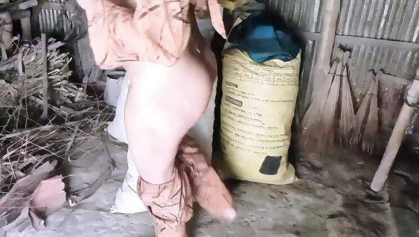 Play full movie called : Desi Indian Girl First Time Fuck in Friend's Flat - Hardcore College Sex