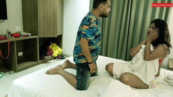 Play this hardcore video named : Hot Indian Housewife Cheats on Husband with Pizza Delivery Boy - Desi Sex Scandal!