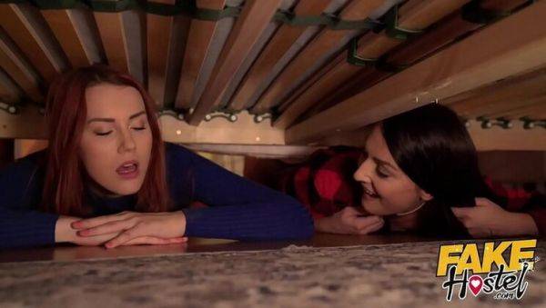 Play this HD movie called : Katy Rose & Charli Red Stuck Under Bed Threesome - Big Cock Blowjob & Wet Pussy Fun