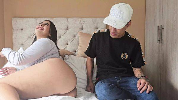 Stream hardcore movie of : Curvy Latina Stepsister Seduces Stepbrother - Hot Taboo Family Sex in Parents' Bed!