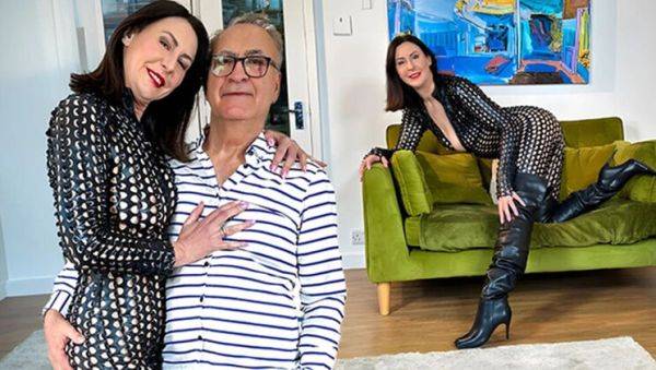 Play the HD movie titled : Lara Latex Gets Fucked Hard by Jim Slip in Sexy Body Suit - Blowjob & Cowgirl Action