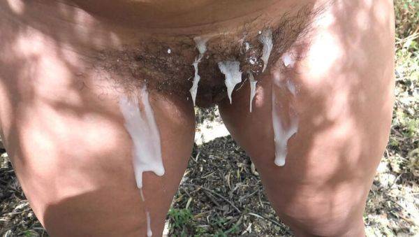 Watch this uncut movie called : Stepmom Susan lets stepson creampie her hairy pussy on the beach - Amateur MILF outdoor sex