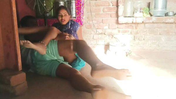 Stream uncut clip : Indian Village Bhabhi Hot Sex Tape - Desi Bhabhi Fucked Hard by Devar