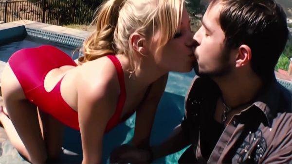 Stream the hardcore movie named : Nicole Ray In Is On Babewatch