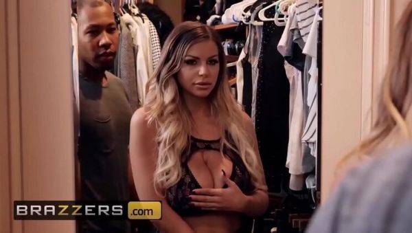 View complete movie : Brooklyn Chase Gets Dirty Massage From Ricky Johnson's BBC - Blowjob & Foot Fuck - Brazzers