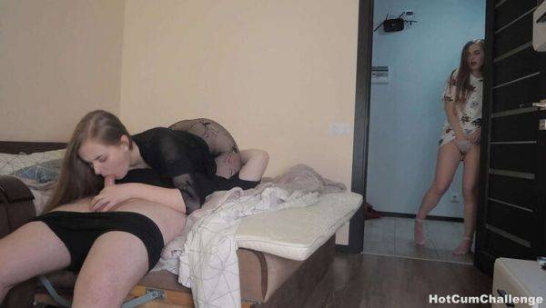 Play this hardcore movie of : Taboo Step Family Fuck! Blonde Teen Cums Watching Stepdad Bang Stepmom