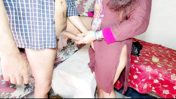 Watch HD scene named : Viral Desi Village Girl Gets Rough Anal Fuck by Kabaad Wala Chacha - Big Ass Painful Sex