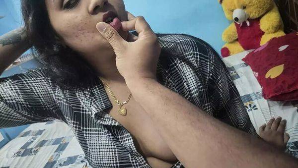 Enjoy watching the complete scene named : Hot Malayali Couple Vaishnavy & Sharun Raj Wild Bedroom Sex - Dirty Talk & Hard Fuck