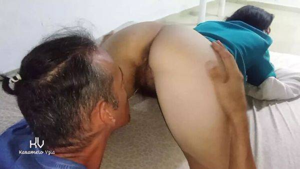 Stream the uncut video titled : Stepdad Fucks Stepdaughter's Big Ass Doggystyle - KarameloVzla