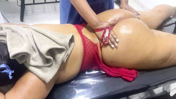 Enjoy watching the hardcore video of : Thong Busting Off Huge Latina Ass - Homemade Anal Fuck