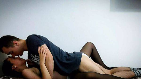 Watch HD scene titled : Amateur Teen GF Invites Me Over For Hot Hardcore Sex - Tight Pussy Missionary & Cumshot