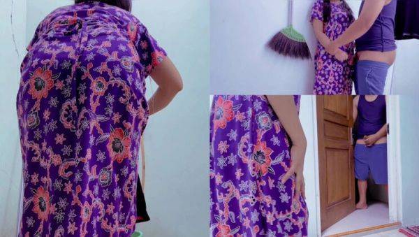 Enjoy watching this hardcore video named : Naughty Boss Sister Fucks Maid in Dryer - Creampie & Outdoor Sex with Nadalyne