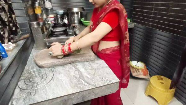 Play the complete movie titled : Indian Bhabhi Cures Pussy Itch With Brother-In-Law's Big Cock in Kitchen - Homemade HD