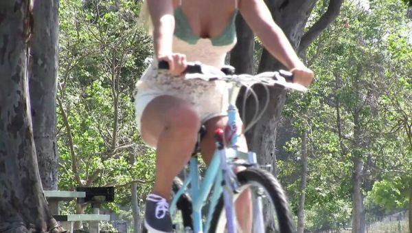 Stream hardcore scene of : Big Ass MILF Laela Pryce Rides Bicycle in Tight Shorts - Hardcore HD Scene