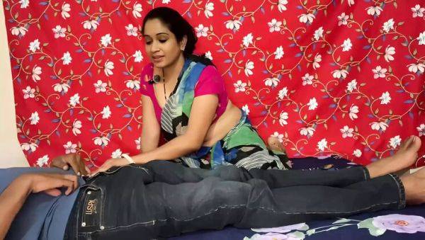 Enjoy watching complete clip of : Desi Aunty Hungry Pussy Fucking - Big Cock Handjob & Creampie