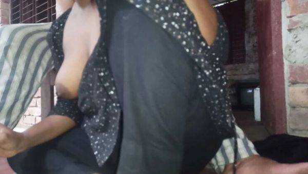 Play this full movie named : Bangla Desi Bhabhi Fucks BF in Hot Homemade Sex - Young StepMom with Small Tits