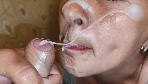 Enjoy watching the hardcore scene of : MILF Stepmom Sucks Cock in Bathroom - POV Blowjob & Cum in Mouth