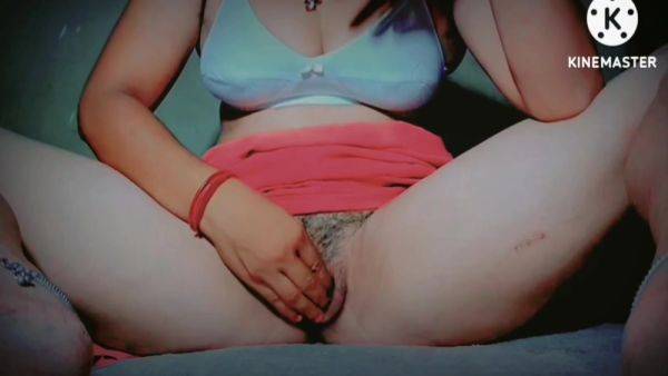 Play HD video of : Nice Hot Beautiful Fitness Hot Bhabhi Viral Bhabhi Village Hot Beautiful Sexy Video - Village Bhabhi