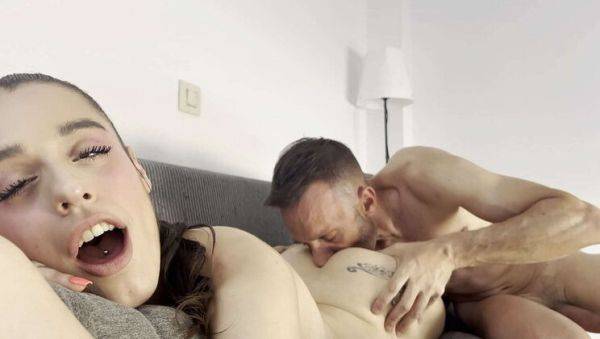 Enjoy watching HD video : Briseida Myers Gets Her Ass Licked & Rimming in Hot Anal Session