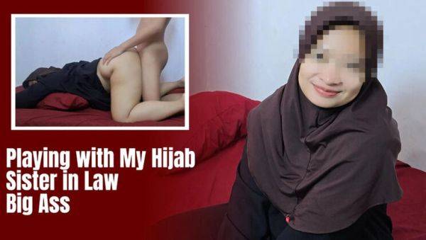 Play this full clip : Hijab Sister in Law Big Ass Doggy Style - Minokiiko Fucks Brother in Law