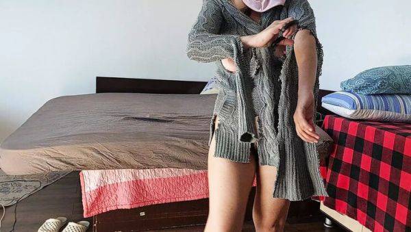 Watch hardcore movie of : Amateur MILF Mirsur Dances Naked & Fingering Her Hairy Pussy - Big Ass Brunette Masturbation