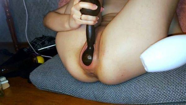 View the uncut movie titled : Huge Dumbbell & Pin Inside: Extreme Anal Fisting & BDSM with MaksDana33