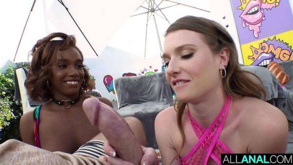 View the HD video of : All Anal Threesome: Lacey London & Ashley Lane Fuck Hardcore with ATM and Creampie