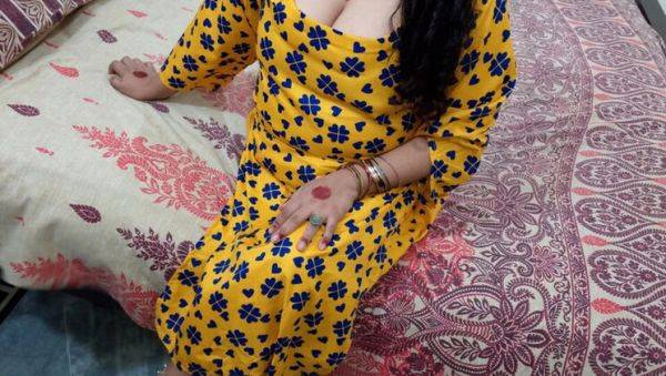 Play hardcore clip called : Indian Wife Cheats on Husband with Boss - First Time Hotel Sex - QueenbeautyQB