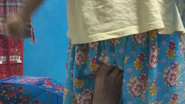 View the HD video of : Desi Teen First Time Fuck - 18 Year Old Girl Invites Boyfriend for Happy Sex with Big Dick