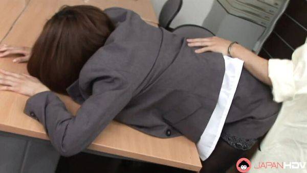 Play this full scene : Hardcore Office Fuck: Japanese Business Lady Emiri Mizukawa Gets Banged Deep and Rough Uncensored