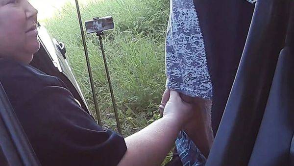 View full scene named : Hot MILF sucks son-in-law's dick in the park and swallows his cum - Zona901