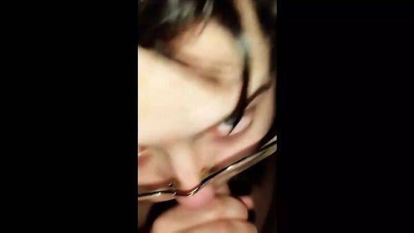 Stream the uncut scene named : Amateur Ukrainian Girl With Blue Eyes Gives Deep Throat Blowjob On Camera