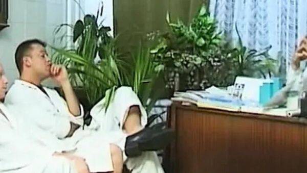 Watch the uncut clip named : Sexy German Babe in Stockings Gets Anal Fuck from Doctor