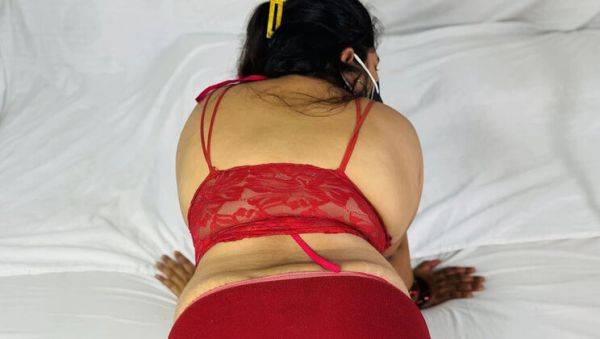 Play uncut video : Hotrubina gets hardcore creampie fuck from husband after massage - big ass wife takes cum in pussy