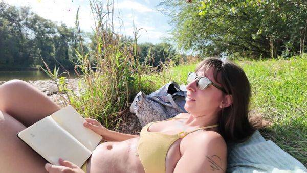 Stream full clip : Amateur Hungarian MILF with big natural tits gives epic deep throat blowjob by the river